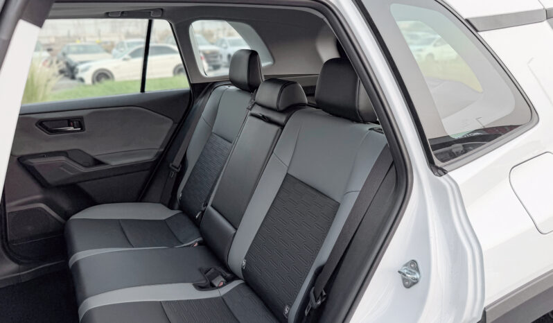
								2026 Toyota Rav4 Adventure 2.5L AT Hybrid (White-Black) full									