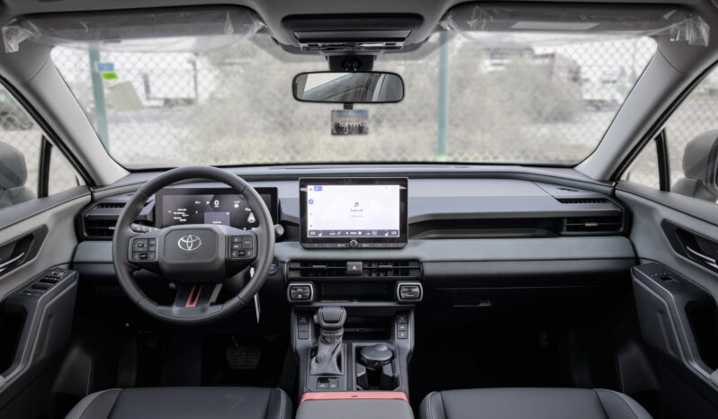 
								2026 Toyota Rav4 Adventure 2.5L AT Hybrid (Black-Black) full									