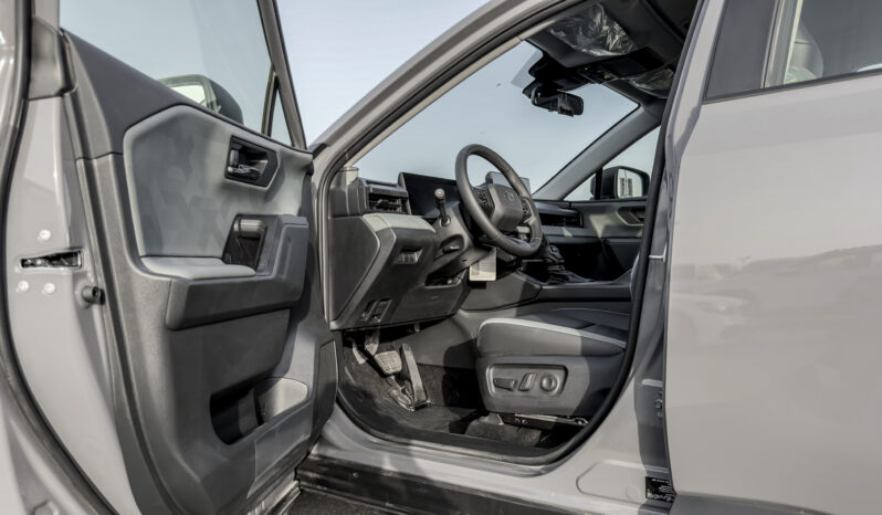 
								2026 Toyota Rav4 Adventure 2.5L AT Hybrid (Gray-Black) full									
