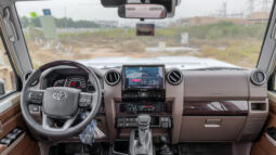 
										2026 Toyota Land Cruiser LC79 DC 4.0L AT Petrol (Beige-Brown) full									