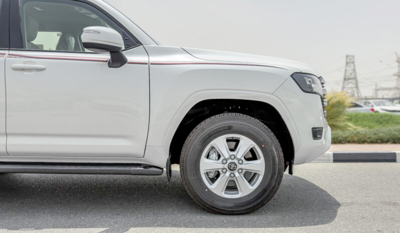
								2026 Toyota Land Cruiser GXR 3.3L AT Diesel (White-Beige) Basic full									