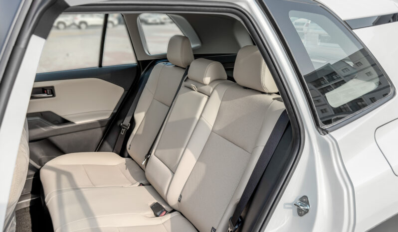
								2026 Toyota Rav4 Limited 2.5L AT Hybrid (White-Beige) full									
