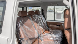 
										2026 Toyota Land Cruiser LC76 2.8L AT Diesel (White) Omani full									