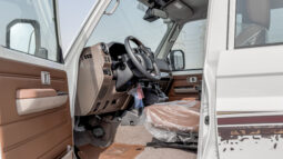 
										2026 Toyota Land Cruiser LC76 2.8L AT Diesel (White) Omani full									