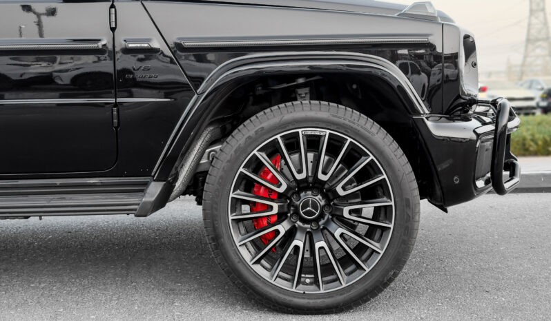 
								2026 Mercedes-Benz AMG G 63 4.0L V8 AT Petrol (Black-Red) full									