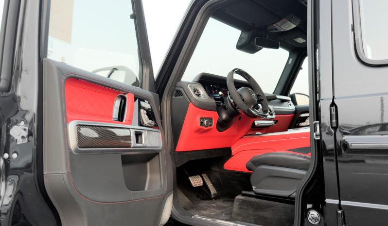 
								2026 Mercedes-Benz AMG G 63 4.0L V8 AT Petrol (Black-Red) full									