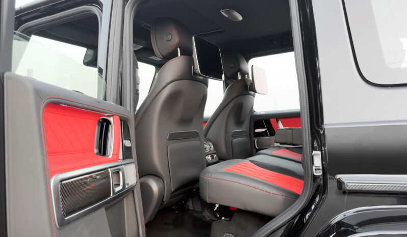 
								2026 Mercedes-Benz AMG G 63 4.0L V8 AT Petrol (Black-Red) full									
