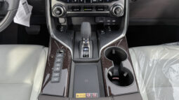 
										2026 Lexus LX700h Signature 3.5L AT Hybrid with Auto park (Gray) full									