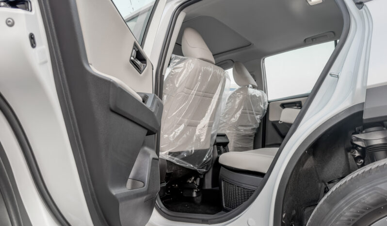 
								2026 Toyota Rav4 Adventure Plus 2.5L AT Hybrid (White-Beige) full									