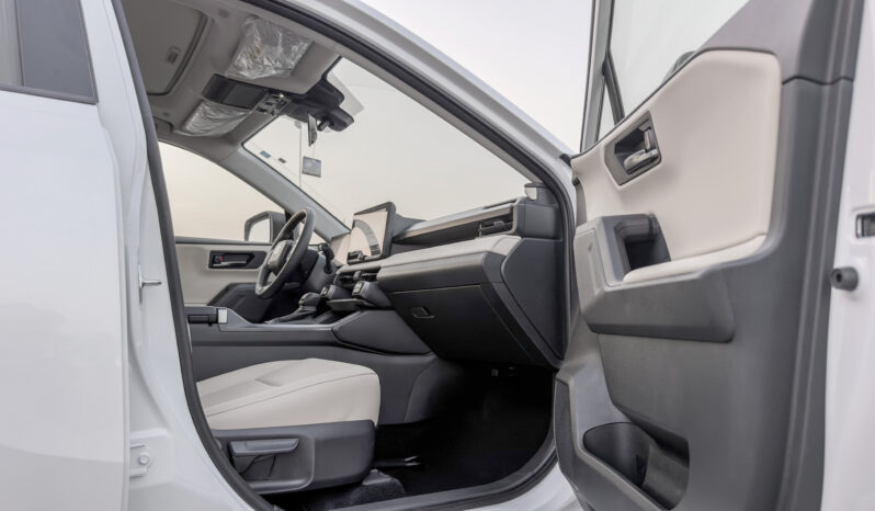 
								2026 Toyota Rav4 Adventure Plus 2.5L AT Hybrid (White-Beige) full									