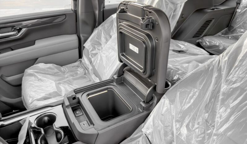 
								2026 GMC Yukon Elevation 5.3L AT Petrol (Black-Gray) full									