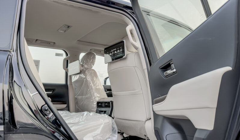 
								2026 Toyota Land Cruiser GXR 3.5L AT Petrol (With Radar,No JBL) full									