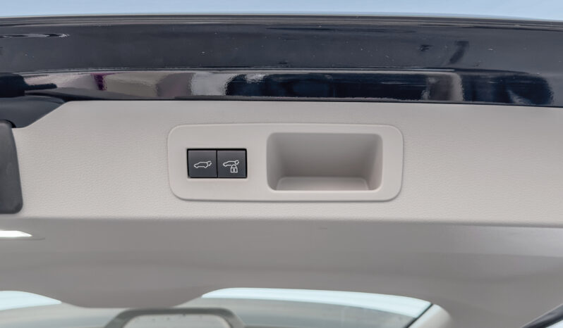 
								2026 Toyota Land Cruiser GXR 3.5L AT Petrol (With Radar,No JBL) full									