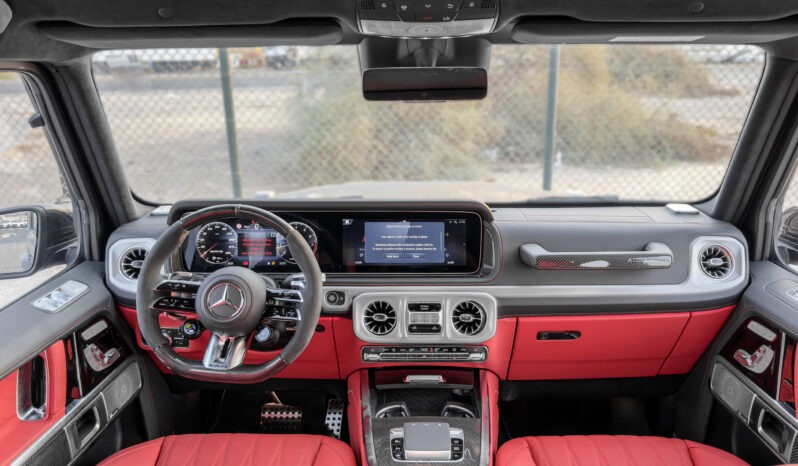 
								2026 Mercedes-Benz AMG G 63 4.0L AT Petrol (Carbon In&Out) full									