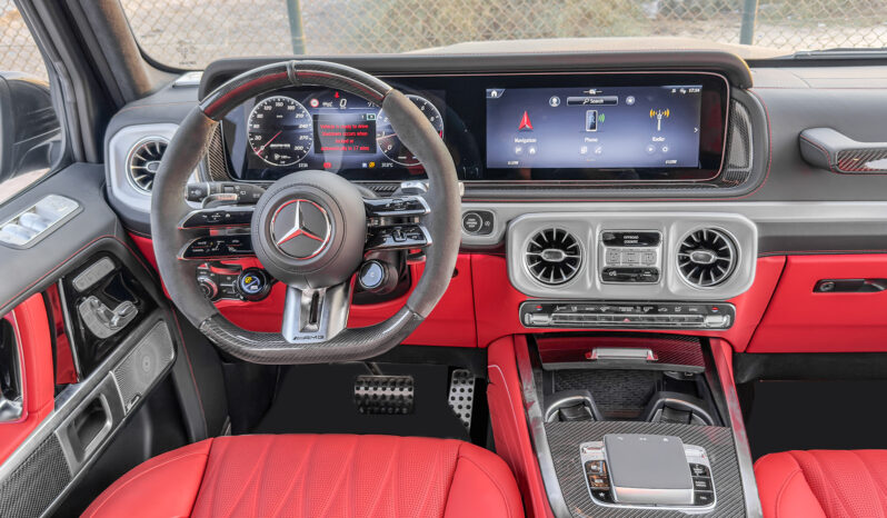 
								2026 Mercedes-Benz AMG G 63 4.0L AT Petrol (Carbon In&Out) full									