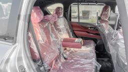 
										2026 Lexus LX700h Signature 3.5L AT Hybrid W/Auto park (Silver) full									