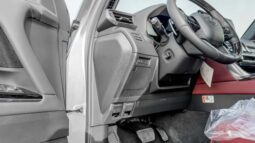 
										2026 Lexus LX700h Signature 3.5L AT Hybrid W/Auto park (Silver) full									
