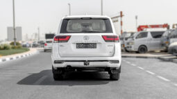 2026 Toyota Land Cruiser GXR 3.5L AT Hybrid (White-Beige)