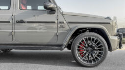 
										2026 Mercedes-Benz AMG G 63 4.0L AT Petrol (Carbon In&Out) full									