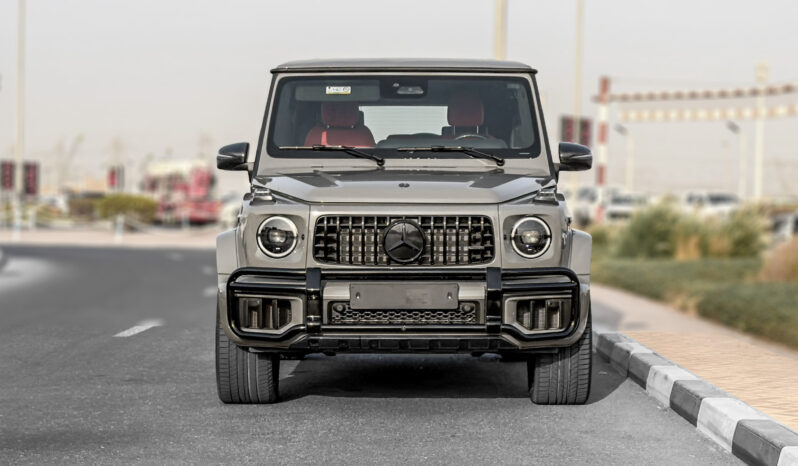 
								2026 Mercedes-Benz AMG G 63 4.0L AT Petrol (Carbon In&Out) full									