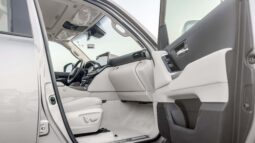 
										2026 Toyota Land Cruiser GXR 3.5L AT Hybrid (Bronze-Beige) full									