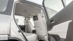 
										2026 Toyota Land Cruiser GXR 3.5L AT Hybrid (Bronze-Beige) full									