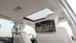 
										2026 Toyota Land Cruiser GXR 3.5L AT Hybrid (Bronze-Beige) full									