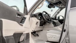 
										2026 Toyota Land Cruiser GXR 3.5L AT Hybrid (Bronze-Beige) full									