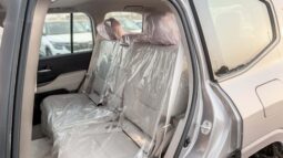 
										2026 Toyota Land Cruiser GXR 3.5L AT Hybrid (Bronze-Beige) full									