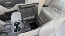 
										2026 Toyota Land Cruiser GXR 3.5L AT Hybrid (Bronze-Beige) full									