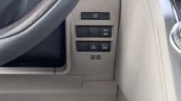 
										2026 Toyota Land Cruiser GXR 3.5L AT Hybrid (Bronze-Beige) full									