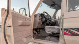 
										2026 Toyota Land Cruiser LC79 DC 2.8L MT Diesel Mid Option full									