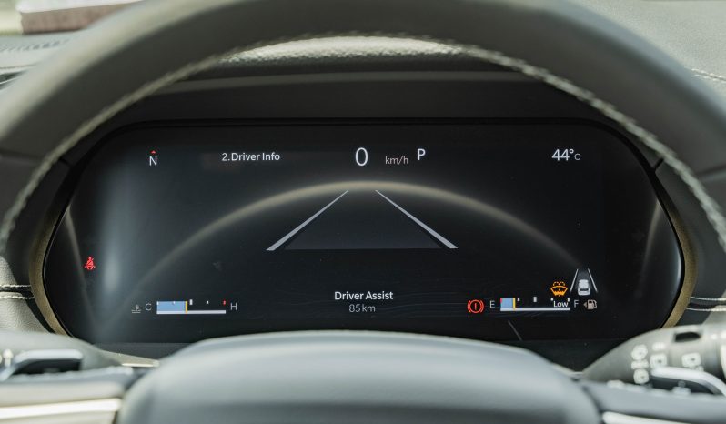 
2025 Jeep Grand Cherokee 3.6L AT Petrol full									
