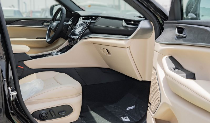 
2025 Jeep Grand Cherokee 3.6L AT Petrol full									
