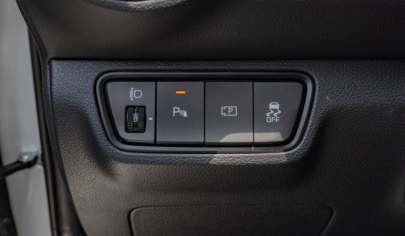 
								2025 Kia K3 1.5L AT Petrol full									