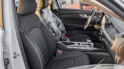 
										2025 Kia K3 1.5L AT Petrol full									