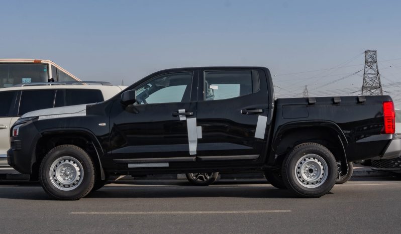 
2025 Mitsubishi L200 GL 2.4L MT Petrol (Black) full									