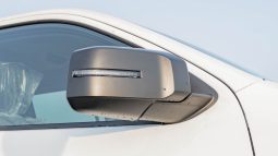 
2025 Mitsubishi L200 GL 2.4L MT Diesel w/ Screen full									