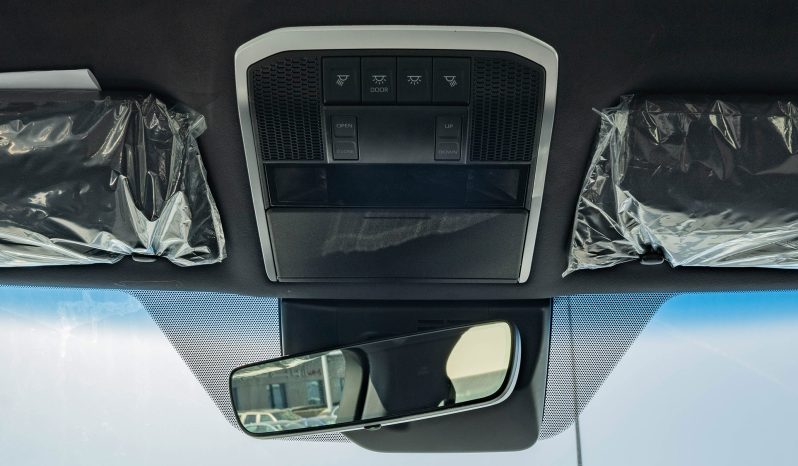 
2026 Toyota Land Cruiser 300 GXR 3.3L Twin Turbo Diesel AT full									