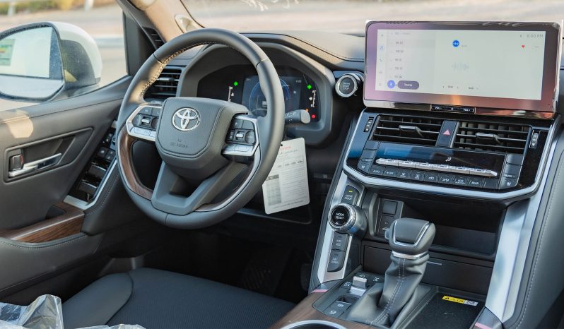
2026 Toyota Land Cruiser 300 GXR 3.3L Twin Turbo AT Diesel full									