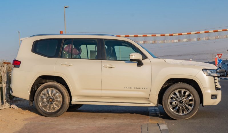 
2026 Toyota Land Cruiser 300 GXR 3.3L Twin Turbo AT Diesel full									