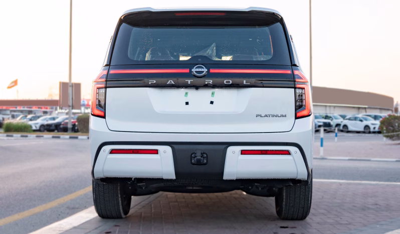 
2026 Nissan Patrol LE Platinum 3.5L AT Petrol TT (White-Red) full									