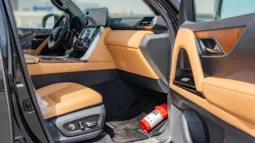 
2026 Lexus LX700h Signature 3.5L AT Hybrid (7seats) full									