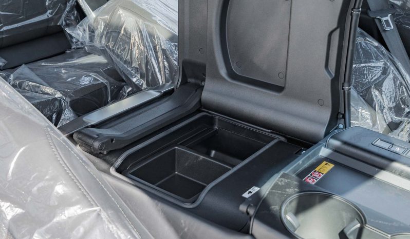 
								2025 Lexus LX600 Over-Trail 3.5L AT Petrol full									