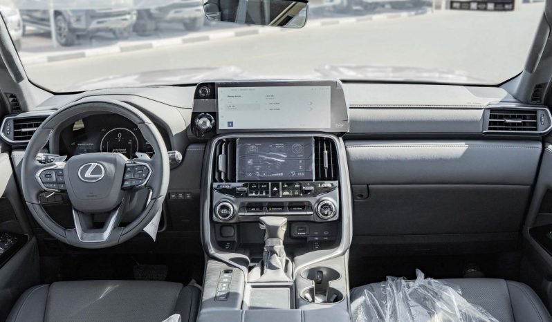 
								2025 Lexus LX600 Over-Trail 3.5L AT Petrol full									