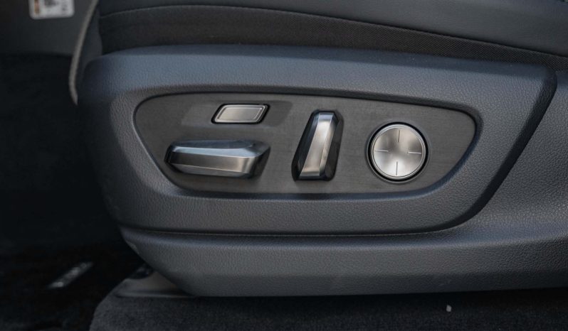 
								2025 Lexus LX600 Over-Trail 3.5L AT Petrol full									