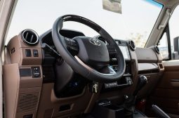 
2025 Toyota Land Cruiser LC 79 4.0L MT Petrol (White) full									