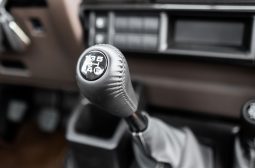 
2025 Toyota Land Cruiser LC 79 4.0L MT Petrol (White) full									