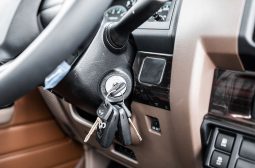 
2025 Toyota Land Cruiser LC 79 4.0L MT Petrol (White) full									