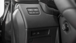 
2025 Lexus LX700h VIP 3.5L AT Hybrid (Black-Black) full									